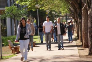 UFLA abre 303 vagas para transferência e novo título